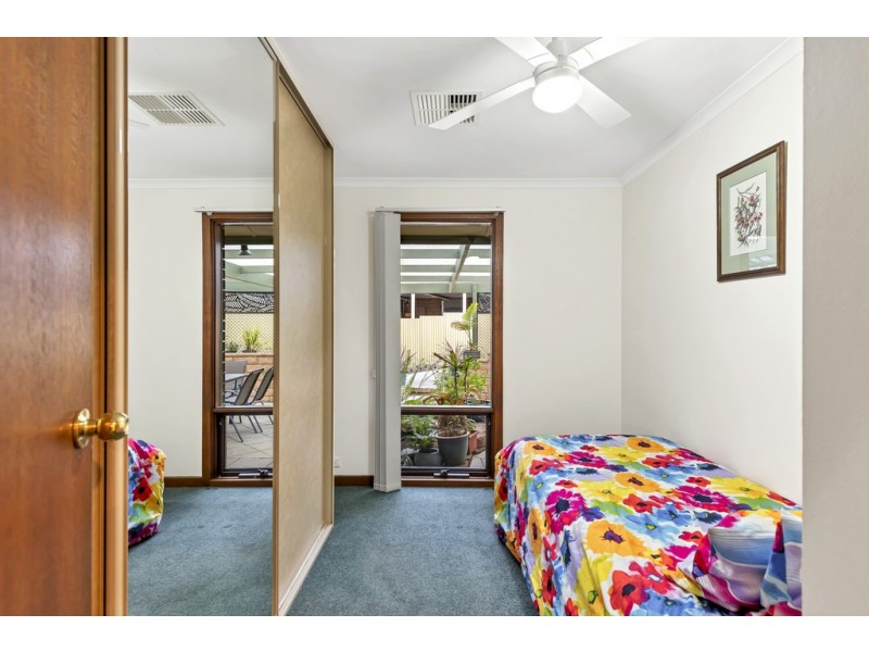 14 Jerilderie Drive, Happy Valley SA 5159