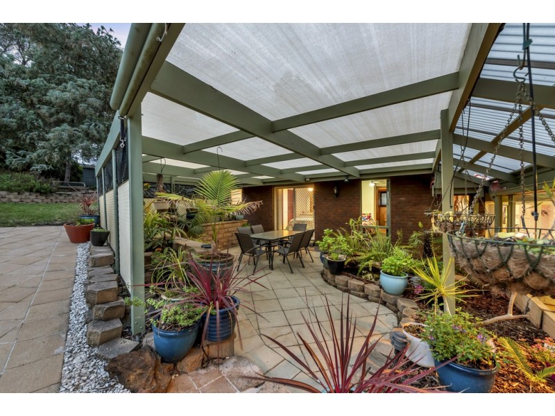 14 Jerilderie Drive, Happy Valley SA 5159