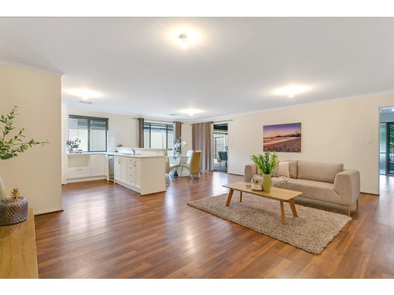 693 Grand Boulevard, Seaford Meadows SA 5169