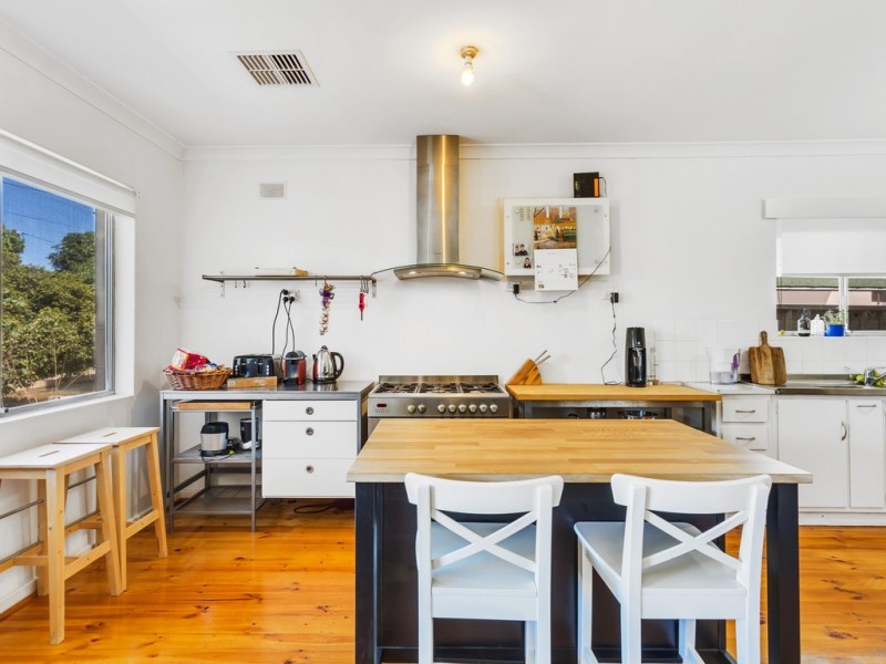 13 Clifford Street, Ascot Park SA 5043