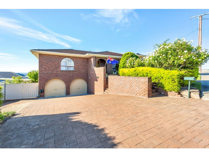 2 Moore Street, Seacombe Heights SA 5047