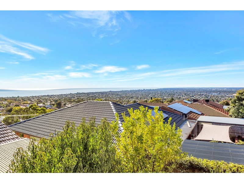 2 Moore Street, Seacombe Heights SA 5047