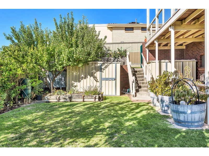 2 Moore Street, Seacombe Heights SA 5047