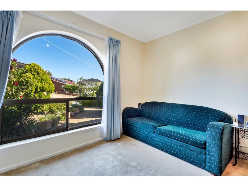 2 Moore Street, Seacombe Heights SA 5047