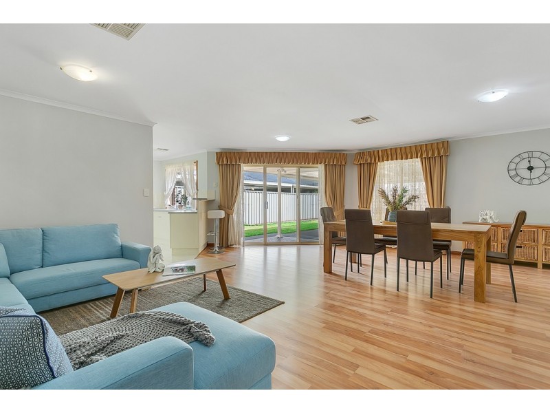 1 Nina Court, Aberfoyle Park SA 5159