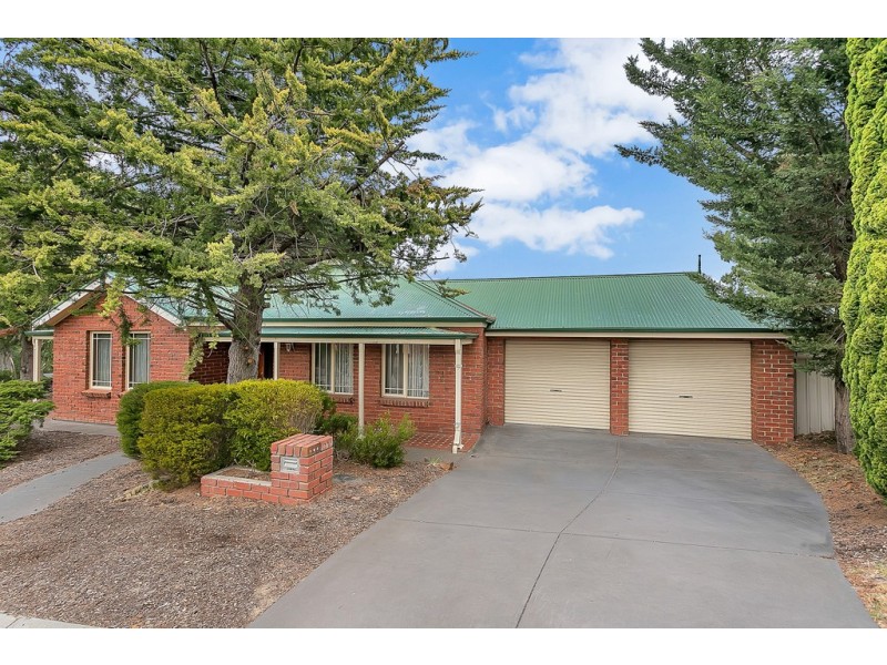 1 Nina Court, Aberfoyle Park SA 5159