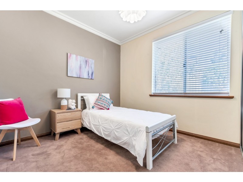 14 Bennett Close, Aberfoyle Park SA 5159