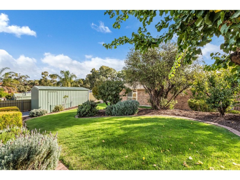 73 Sir James Hardy Way, Woodcroft SA 5162