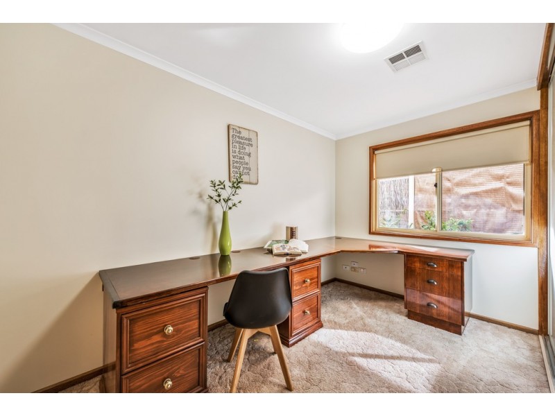 73 Sir James Hardy Way, Woodcroft SA 5162