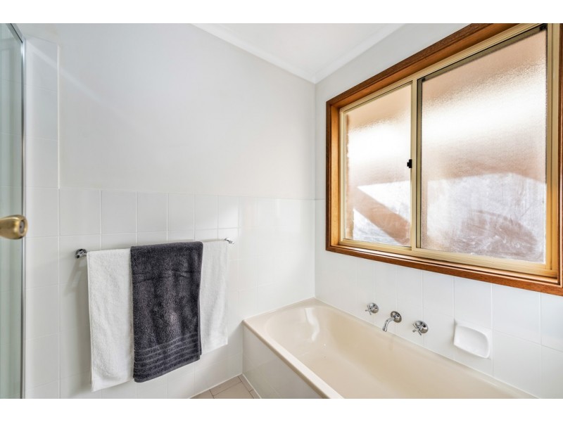 73 Sir James Hardy Way, Woodcroft SA 5162