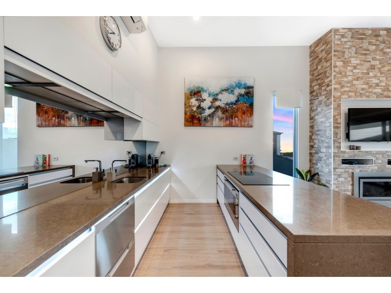 70 Helmsman Terrace, Seaford SA 5169