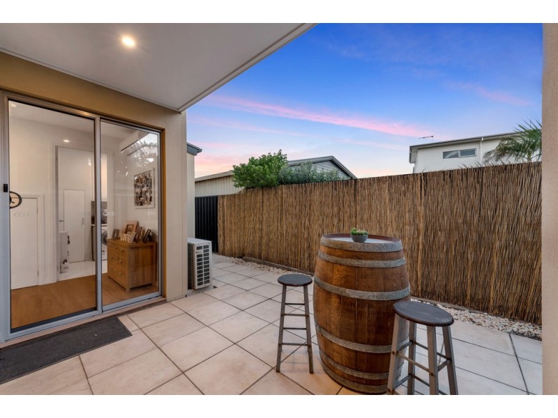 70 Helmsman Terrace, Seaford SA 5169