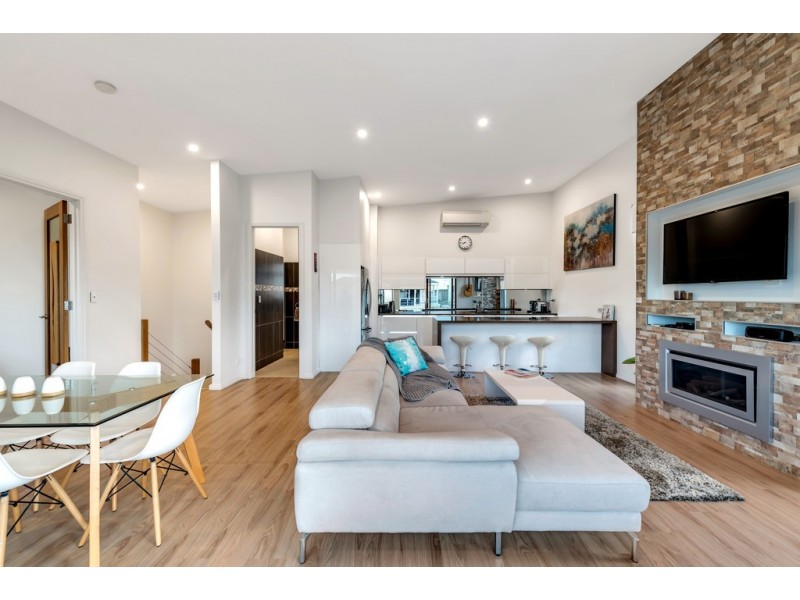 70 Helmsman Terrace, Seaford SA 5169