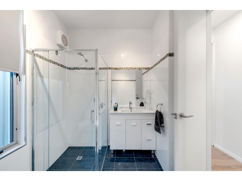 70 Helmsman Terrace, Seaford SA 5169