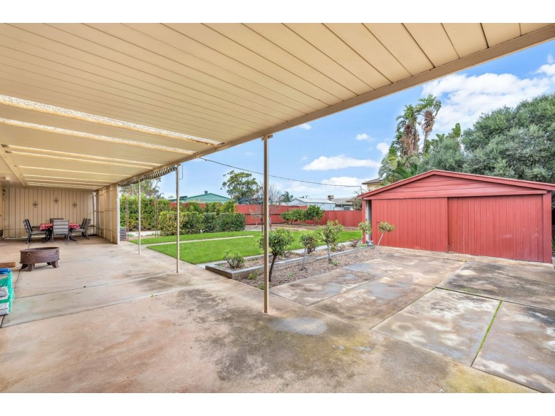 247 Commercial Road, Seaford SA 5169