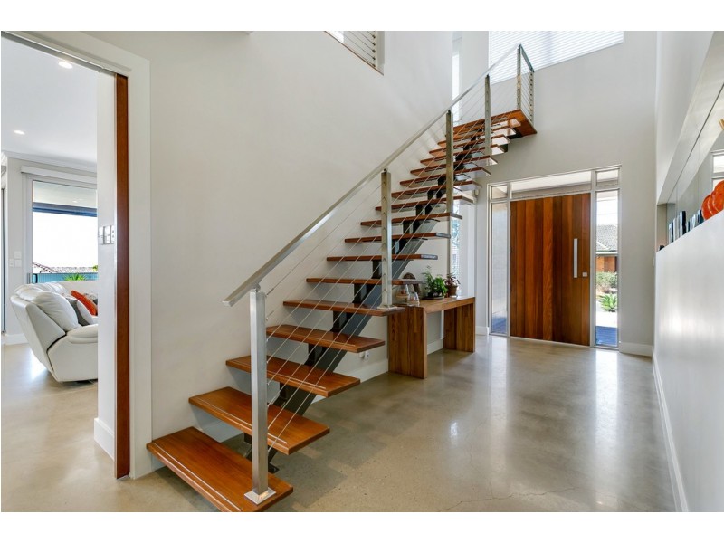 52 Angas Crescent, Marino SA 5049