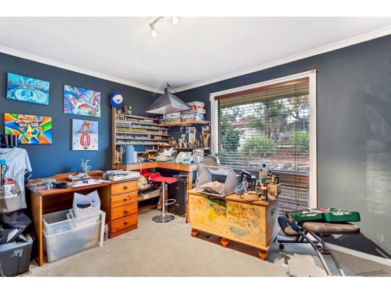1 Tindall Crescent, Sheidow Park SA 5158