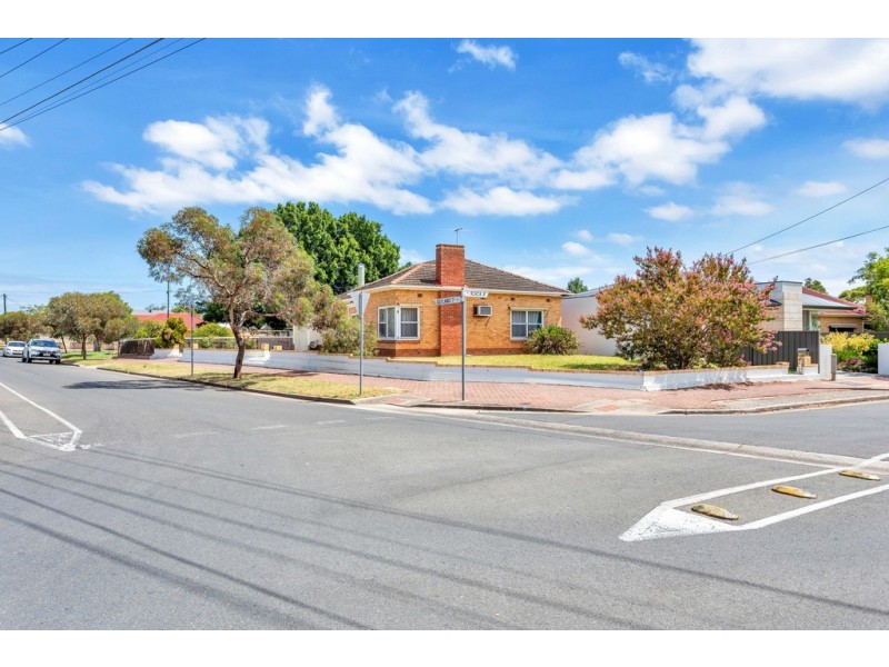 1 Acacia Avenue, Glenelg North SA 5045