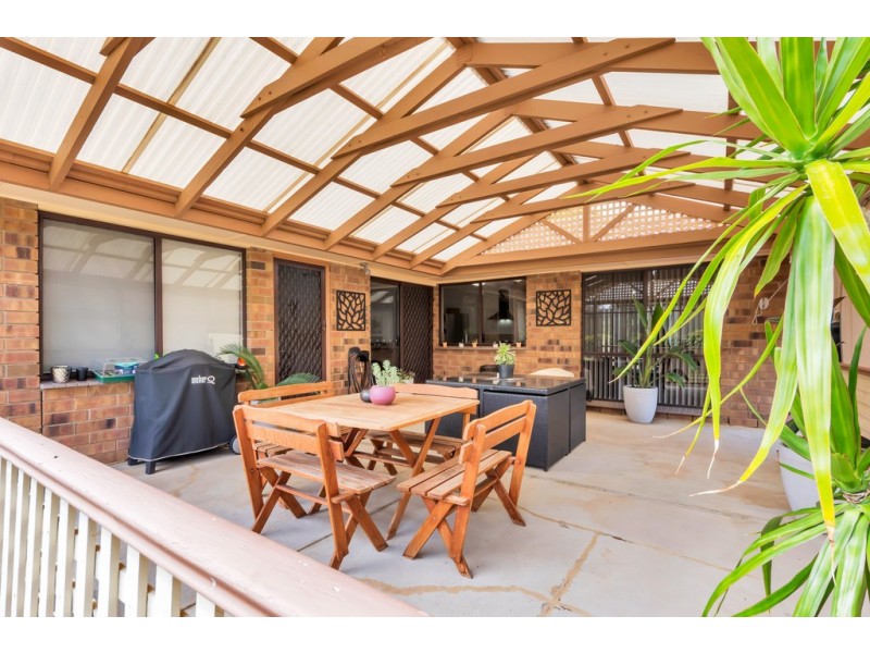 33 Whittaker Avenue, Old Reynella SA 5161