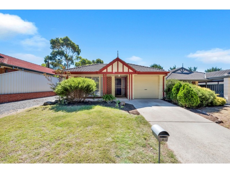 8 Pine View Close, Old Reynella SA 5161