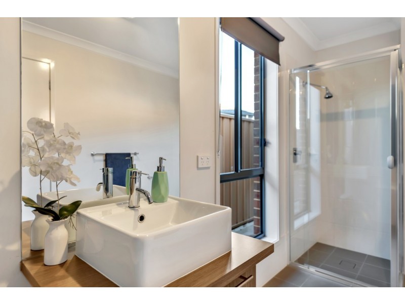 26 Admiral Parade, Seaford Meadows SA 5169