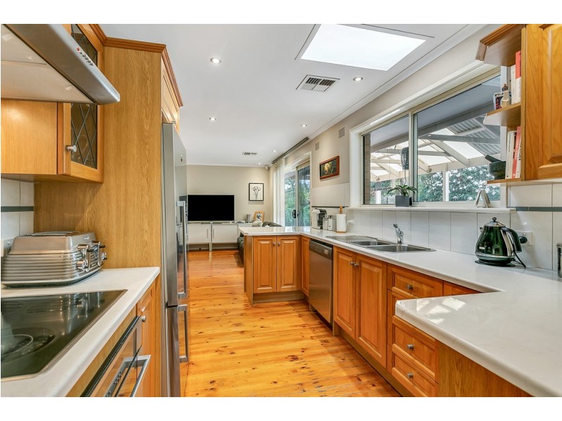 22 Caroline Street, Flagstaff Hill SA 5159