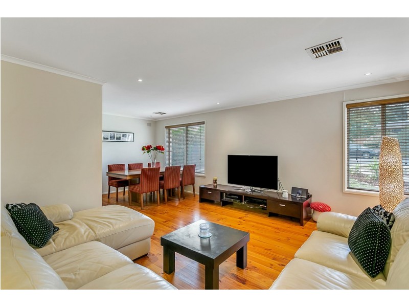 22 Caroline Street, Flagstaff Hill SA 5159