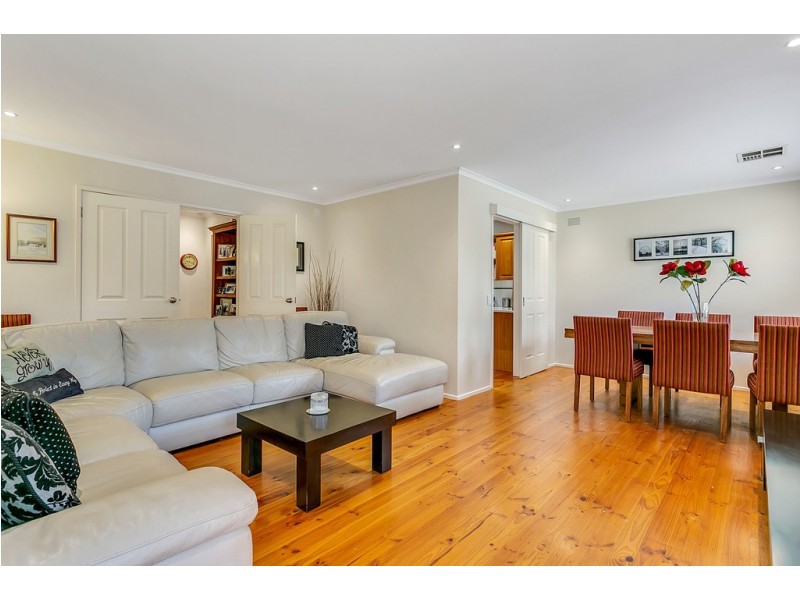 22 Caroline Street, Flagstaff Hill SA 5159