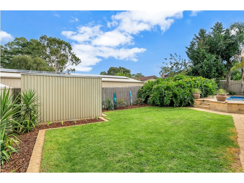22 Caroline Street, Flagstaff Hill SA 5159
