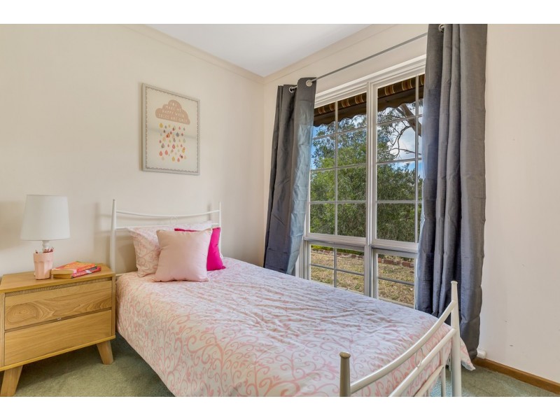 20 Maluka Drive, Happy Valley SA 5159