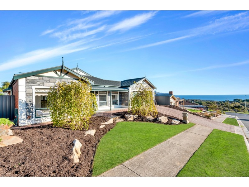14 Lighthouse Drive, Hallett Cove SA 5158