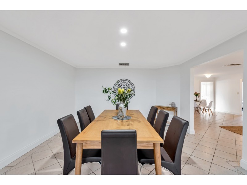 14 Lighthouse Drive, Hallett Cove SA 5158