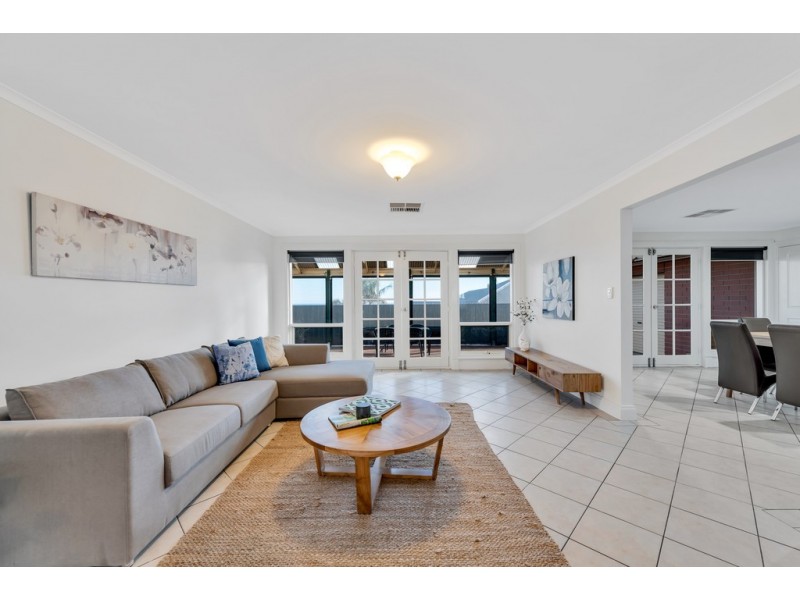 14 Lighthouse Drive, Hallett Cove SA 5158