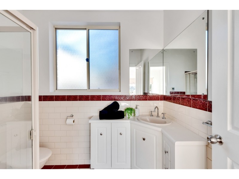 14 Lighthouse Drive, Hallett Cove SA 5158