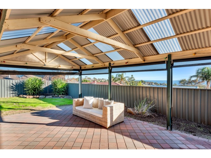 14 Lighthouse Drive, Hallett Cove SA 5158