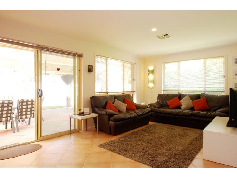 1 Blanche Court, Sheidow Park SA 5158