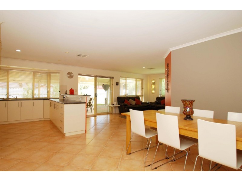 1 Blanche Court, Sheidow Park SA 5158