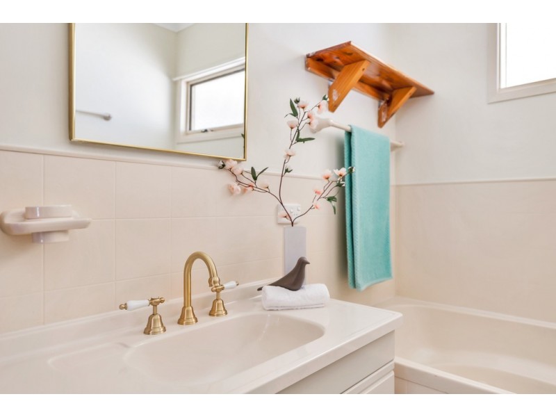 61 Gordon Street, Aldinga Beach SA 5173
