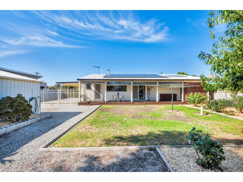 61 Gordon Street, Aldinga Beach SA 5173