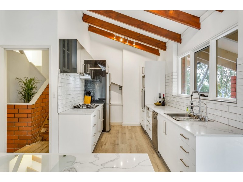 55 Glenloth Drive, Happy Valley SA 5159