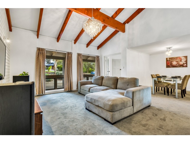 55 Glenloth Drive, Happy Valley SA 5159