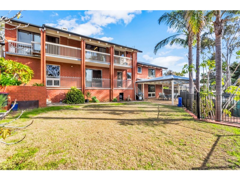 55 Glenloth Drive, Happy Valley SA 5159