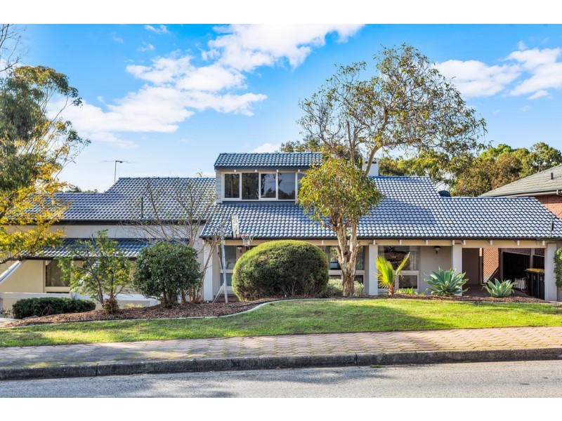 55 Glenloth Drive, Happy Valley SA 5159