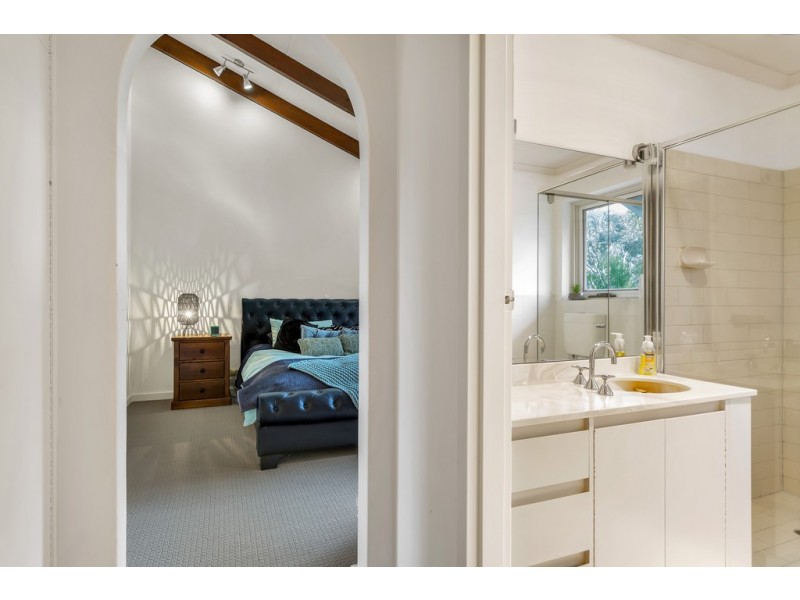 55 Glenloth Drive, Happy Valley SA 5159