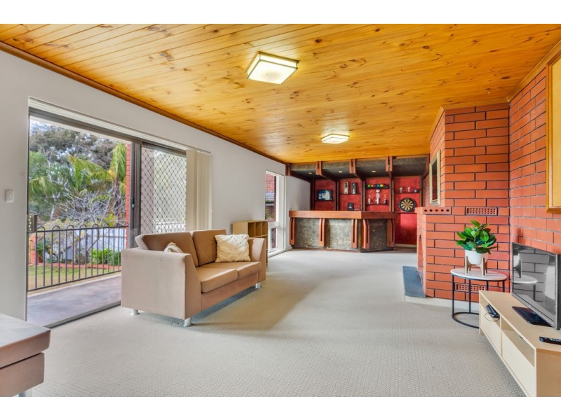 55 Glenloth Drive, Happy Valley SA 5159
