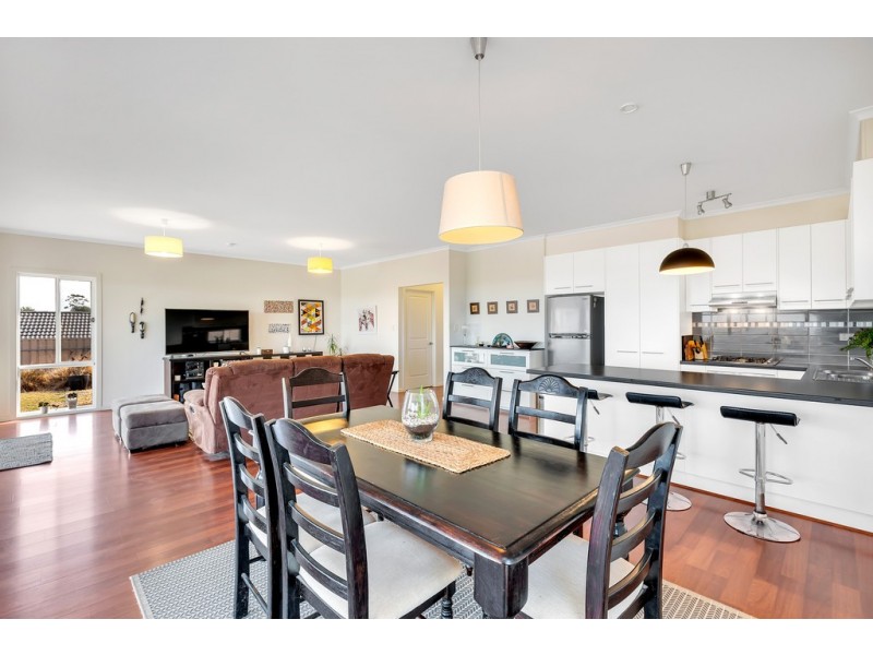 13 Cascabel Way, Noarlunga Downs SA 5168
