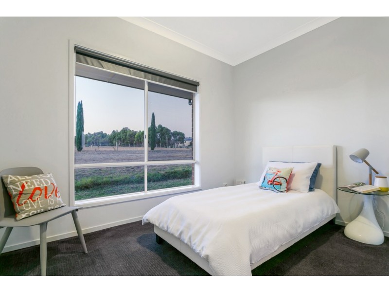 42 Lockaba Drive, Willyaroo SA 5255