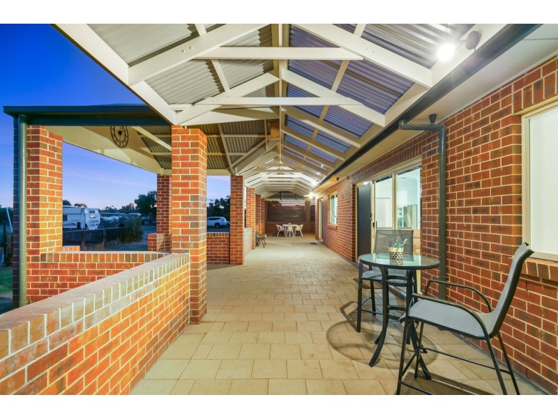 42 Lockaba Drive, Willyaroo SA 5255