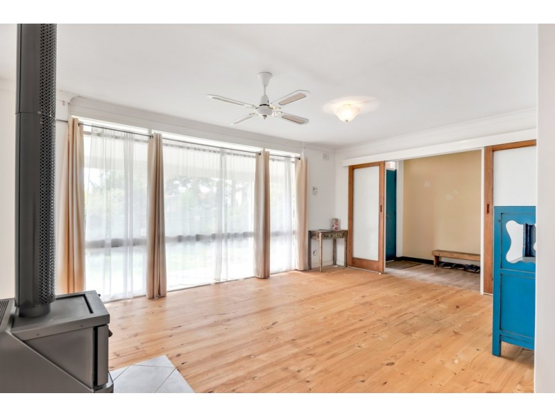 18 Mallen Street, Morphett Vale SA 5162