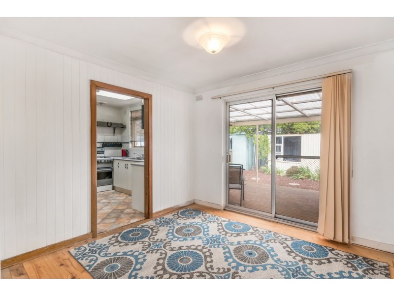 18 Mallen Street, Morphett Vale SA 5162